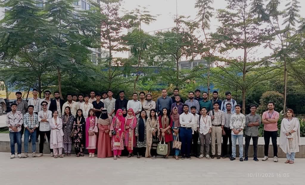 Pretty Composite Group Visit